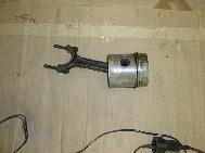 LR - 144002080 - Series II Piston
