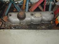 LR - 144002080 - Cylinder Head (original)  and Rocker Cover
