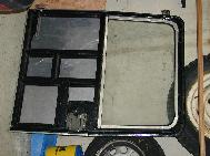 LR - 144002080 - Door, Safari rear -- 'New'
