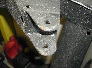 LR - 144002080 - Chassis - Springhangerbush
