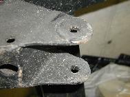 LR - 144002080 - Chassis - Springhanger
