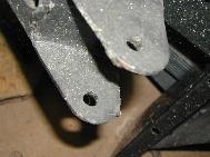 LR - 144002080 - Chassis - Springhanger
