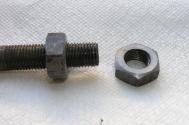 LR - 144002080 - Axle - Front -  U-Bolt - special nut
