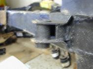 LR - 144002080 - Spring shackle bush insertion -- how not to do it !
