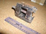 LR - 144002080 - Tool 605862 - Extractor, intermediate shaft, transfer box
