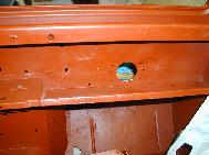 LR - 144002080 - Bulkhead - red-oxide - view of parcel shelf passenger side (rhs)
