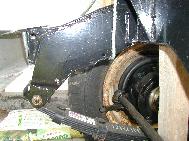 LR - 144002080 - chassis leg - front rhs from inside
