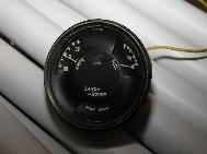 LR - 144002080 - Gauges
