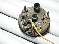 LR - 144002080 - Gauges - Rear
