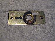 LR - 144002080 - Bonnet catch plate (new)
