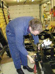 LR - 144002080 - Spring assembly
